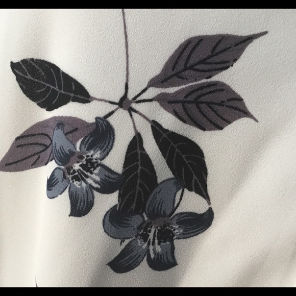 Ivory floral lined dress - Picture 5 of 5